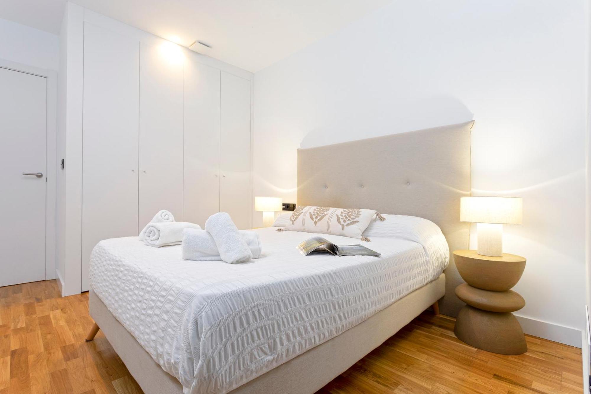 Malagueta Beach Front Luxury Apartment By Rent Me Málaga Exterior foto